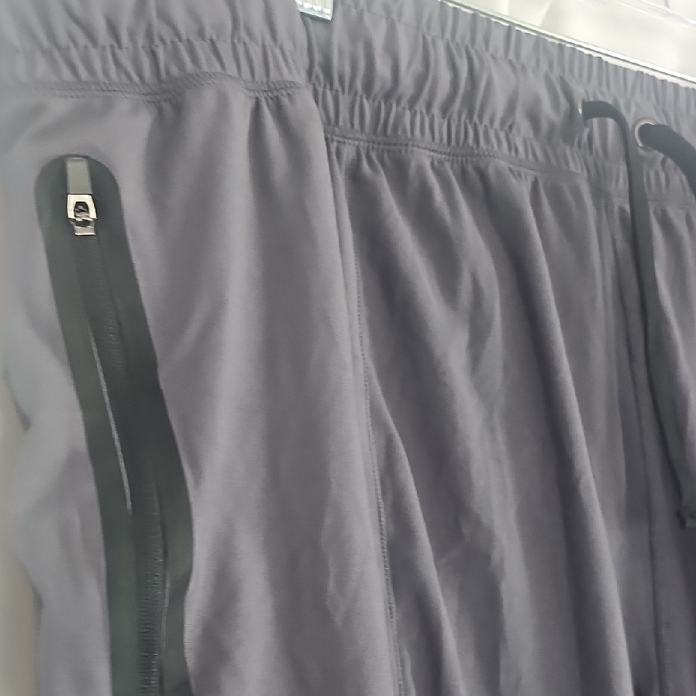 Xersion Gray Joggers Comfortable Sweatpants - Picture 3 of 5
